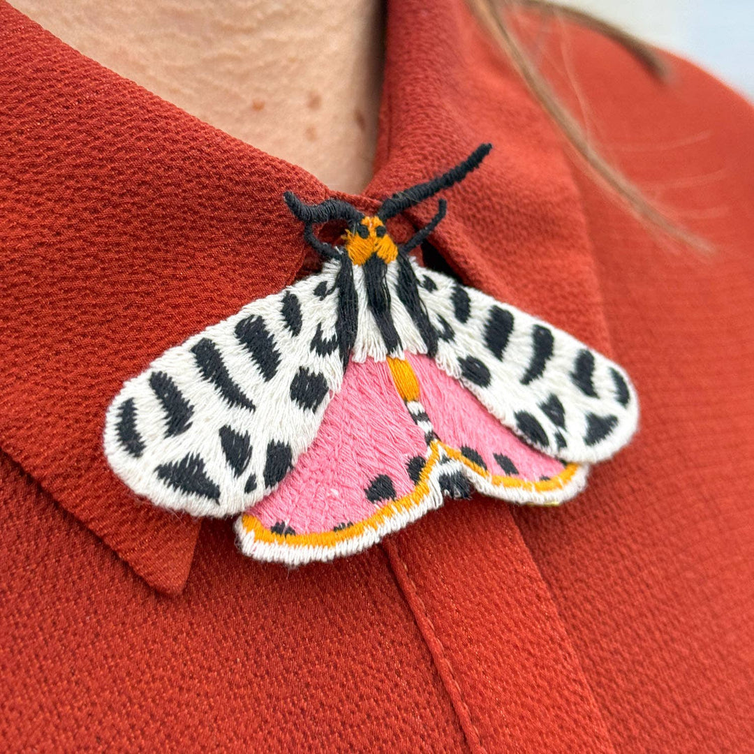🐯 Tiger Moth Embroidered Brooch – Nature Pin