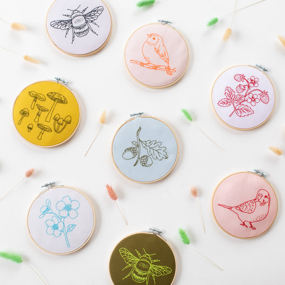 Bee Embroidery Hoop Kit